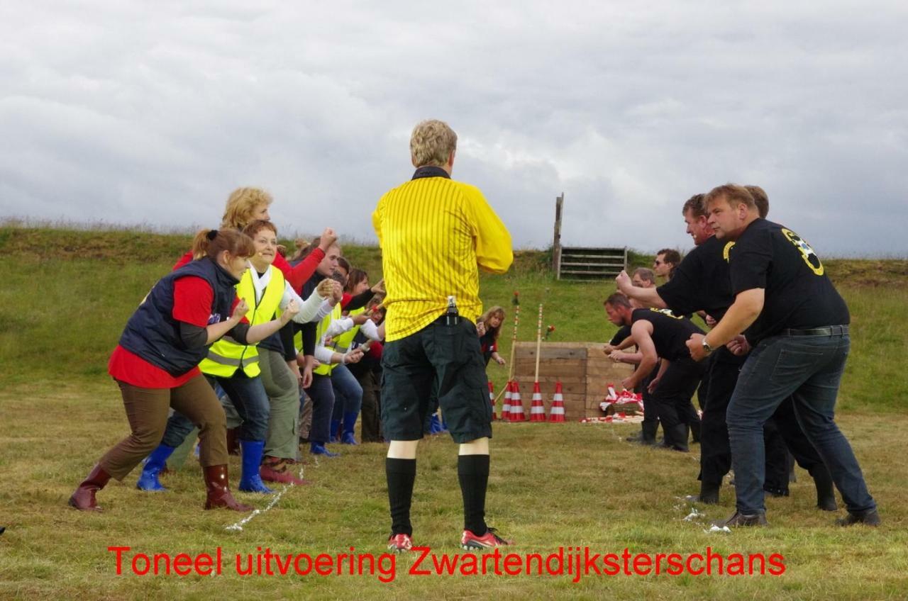 De Riekhoff Een-West Exterior foto