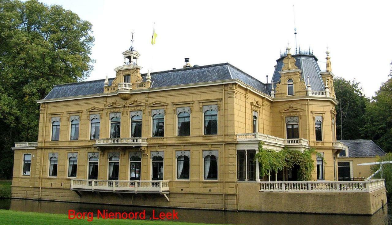 De Riekhoff Een-West Exterior foto